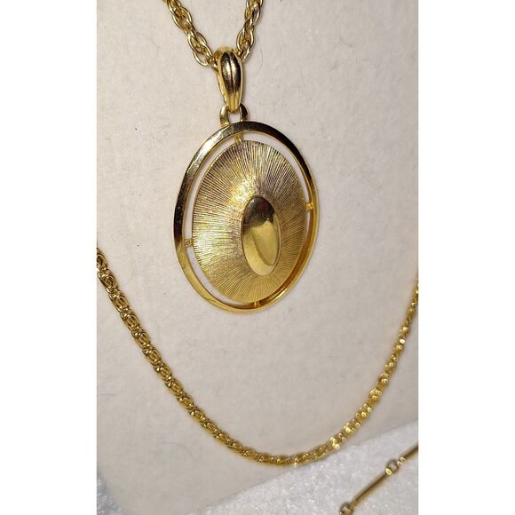 Elegant Vintage Women's Necklace Layered Gold Tone Evening Cocktail Party - Picture 2 of 10